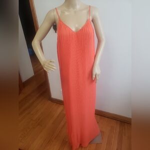 BCBG Generation Womens Hot Coral Pleated V Neckline Maxi Dress~ Size Small
